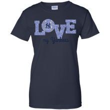 Load image into Gallery viewer, Glitter Love For New York Yankees Fans T-Shirt For Women
