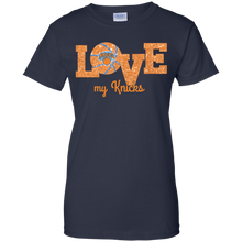 Load image into Gallery viewer, Glitter Love For New York Knicks Fans T-Shirt For Women