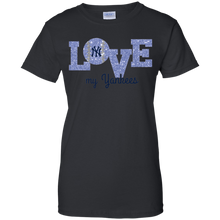 Load image into Gallery viewer, Glitter Love For New York Yankees Fans T-Shirt For Women